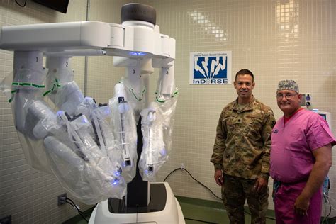 100Th Surgical Team Completes Robotic Surgery Training Amp Gt Air University
