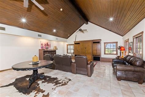 104 Cabin Path St Hill Country Village Tx 78232 Realtor Com