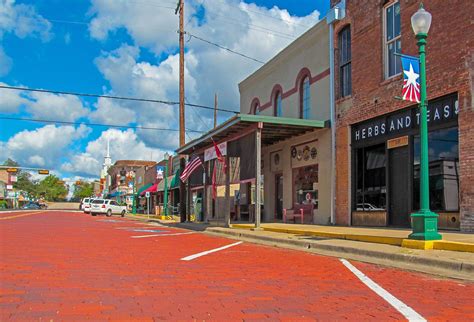 12 Affordable Destinations In Texas For Budget Travelers