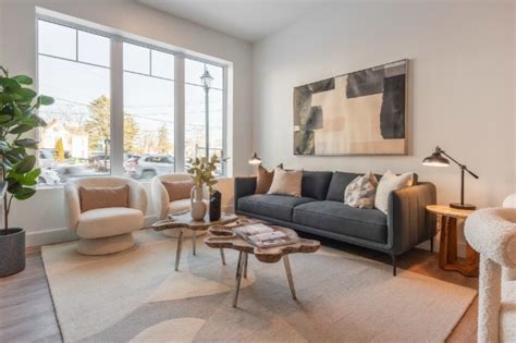 135 Maple Street Danvers Ma 01923 Mls 73460544