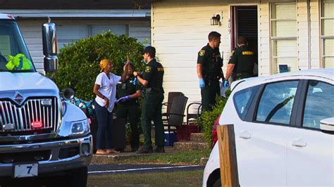 15 Year Old Pensacola Girl Charged With Murdering Her Mother S Fianc