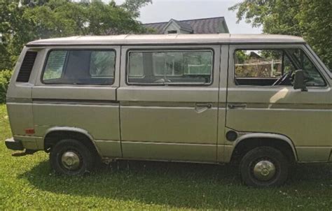 1985 Vw Vanagon Good Condition Has A C Need Charged For Sale