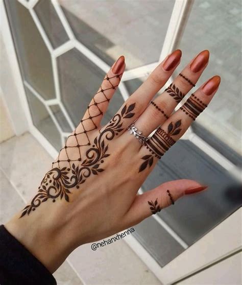 20 Beautiful Henna Designs For Your Hands Artofit