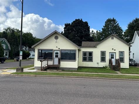 204 W Grand Ave 1 Chippewa Falls Wi 54729 Re Max