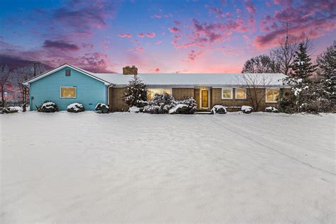 2247 Johnson Mill Rd North Branch Mi 48461 Mls 24005653 Homes Com