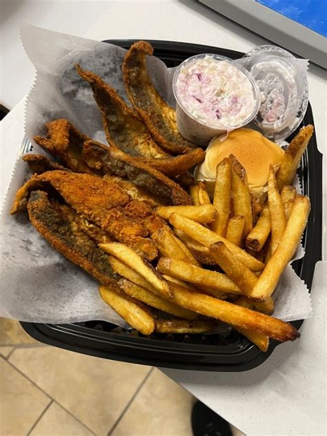 23520 Overland Drive Ste 124 Fried Whiting Fish Sandwich 1 2 Lb