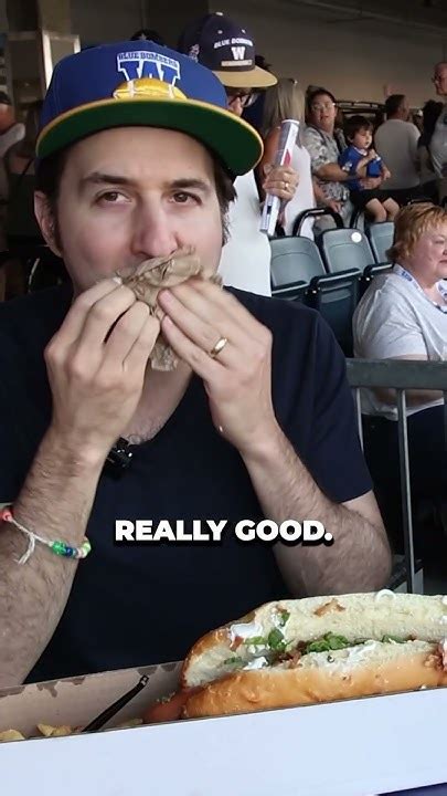 32 Inch Hot Dog Review Yard Dog Challenge Winnipeg Blue Bombers