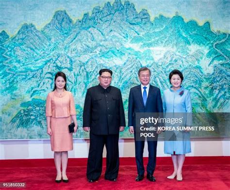 381 Kim Jong Un Wife Stock Photos High Res Pictures And Images Getty Images