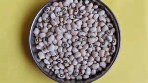 4 Foods To Pair With Lobia Black Eyed Peas To Boost Protein Intake