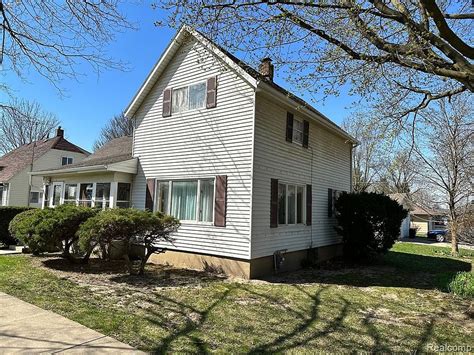 4221 Huron St North Branch Mi 48461 Mls 20221070669 Zillow