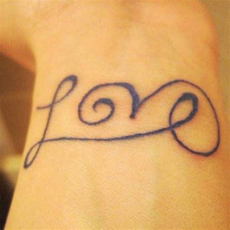 78 Elegant Love Tattoos Designs For Your Wrists