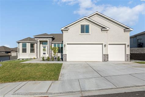 7814 Blanchard Loop West Richland Wa 99353 Realtor Com