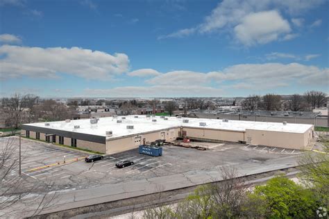 7950 7960 Castleway Dr Indianapolis In 46250 Castleton Park 19 7950 7960 Castleway Dr Indianapolis In 46250 Castleton Park 19