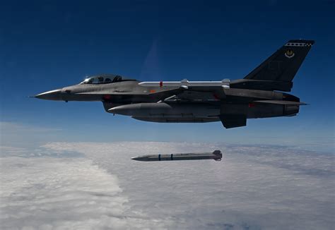 Air Force Tests New Air To Surface Missile