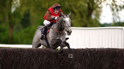 Amateur Jockey David Maxwell Calls Time On Riding Career Aged 47