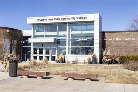 Apply To Western Iowa Tech Western Iowa Tech Community College