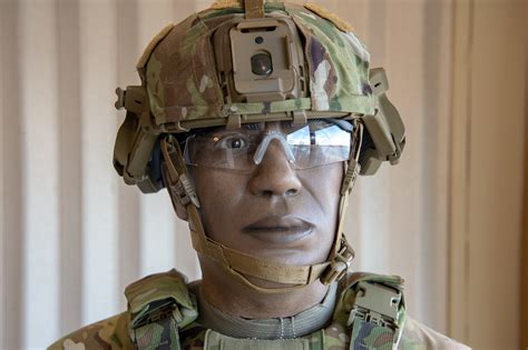 Army Returns Life Saving Helmet To Soldier Unveils New Protective Gear Article The United States Army