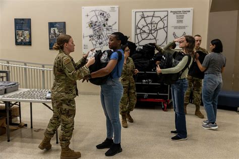 At Lackland Air Force Brass Aims To Build A Smarter Boot Camp At Lackland Air Force Brass Aims To Build A Smarter Boot Camp