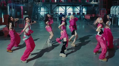 Babymonster Drip Outfits Fashion Breakdown Inkistyle Babymonster Drip Outfits Fashion Breakdown Inkistyle