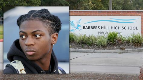 Barbers Hill High School Is Accused Of Violating The Crown Act A Law Banning Hair Discrimination Associated With Race Tap The Link In Our Bio For The Full Story