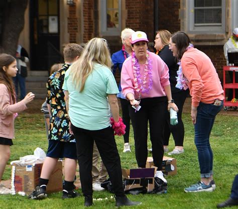 Ben Franklin Elementary Hosts First Annual Egg Drop