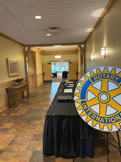 Big Red Rotary Club Of Coon Rapids