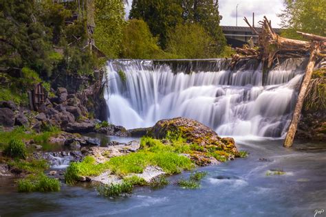 Brewery Park At Tumwater Falls