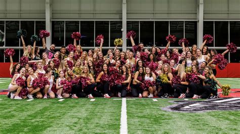 Bucs Cheerleaders Field Rehearsal Falcons Vs Bucs