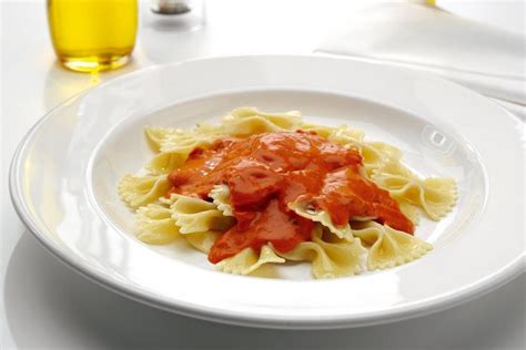 Bulk Buy Sysco Tomato Amp Mascarpone Sauce Wholesale Kff
