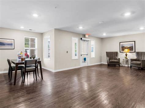 Center Crossing 105 S Center St Hickory Nc Zillow