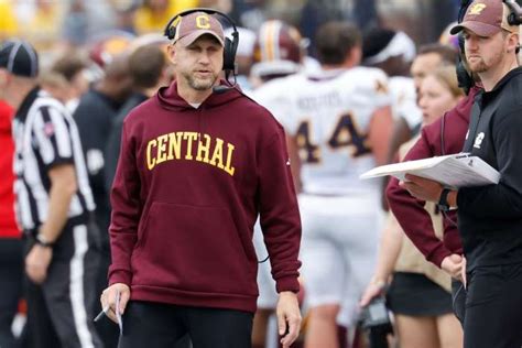 Central Michigan Coach Matt Drinkall Salary Usa Today