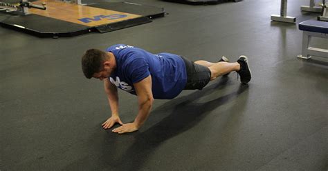Close Grip Pushup