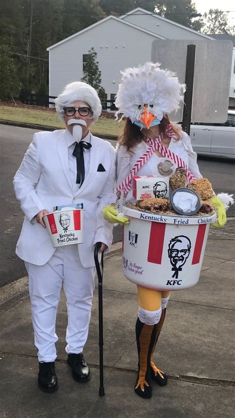 Colonel Sanders And Bucket Of Chicken Costumes Clever Halloween