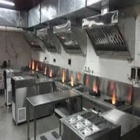 Commercial Continental Kitchen Equipments For Restaurant At Rs 300000