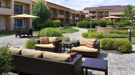 Courtyard By Marriott Oakbrook Terrace Enjoy Illinois