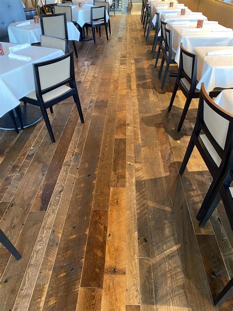 Customer Spotlight Epic Chophouse Original Face Reclaimed Oak Customer Spotlight Epic Chophouse Original Face Reclaimed Oak