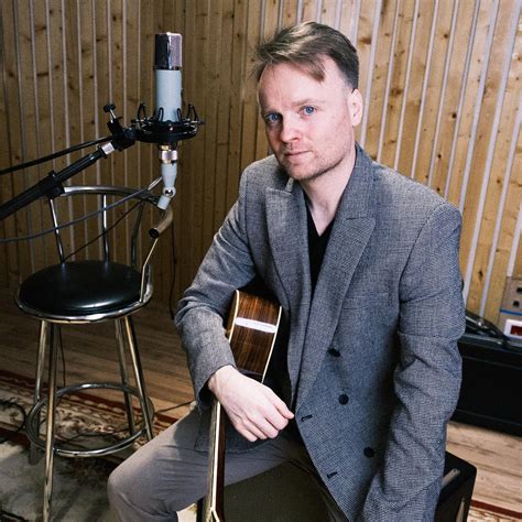 Dan Healy Singer Songwriter Scottish Singer Songwriter Dan Healy