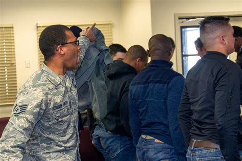 Delayed Enlistment Program Prepares Trainees For Bmt Amp Gt 310Th Space Wing