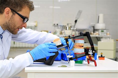 Dental Lab Tech Jobs