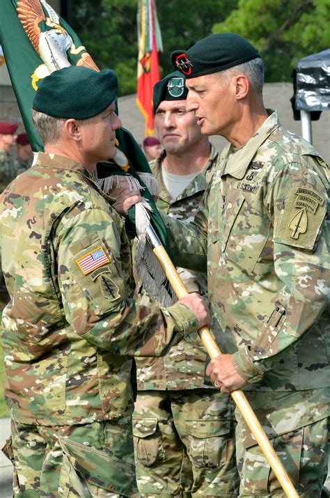 Dvids Images 1St Special Forces Command Airborne Change Of