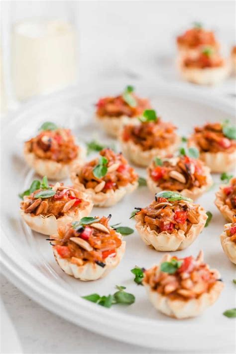 Easy Chicken Appetizers In Phyllo Cups With Sweet Amp Sour Sauce