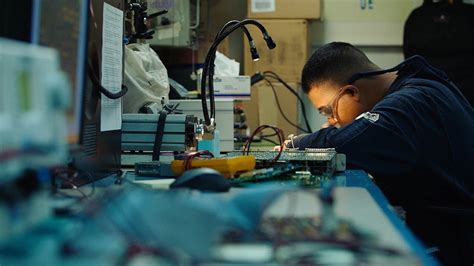 Electronics Technician Et Youtube Electronics Technician Et Youtube