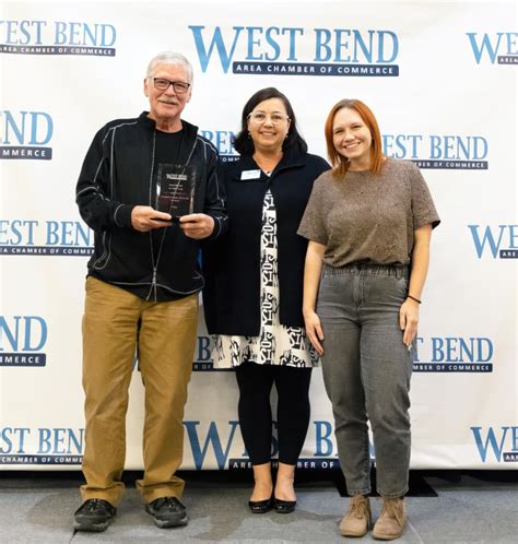 Ellie Amp 39 S On Main West Bend Chamber Of Commerce