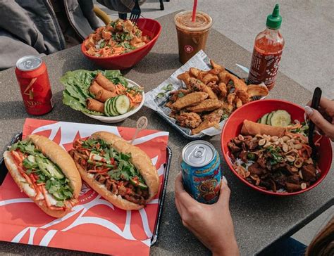 Fast Casual Dining Is It The Right Choice For Your Business Hungerrush