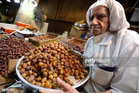 Best Spots to Find Dates in Kuwait