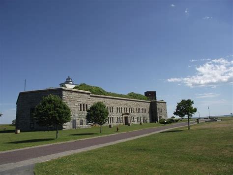 Fort Taber Park New Bedford Tripadvisor