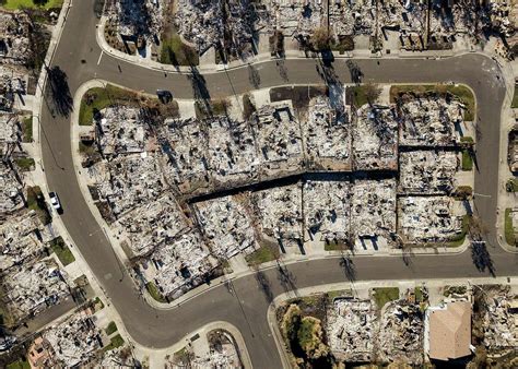 Friday Fire Hose More Than 17 Of Rain Fell North Of Santa Rosa Ca And More To Come Another 3 7 In The Areas In Red Rock Slides And Mudslides Possible With