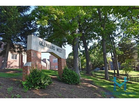 Glenbard West Glen Ellyn