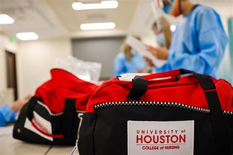 Hands On Experience Through Uh Nursing Programs Allows Next Generation