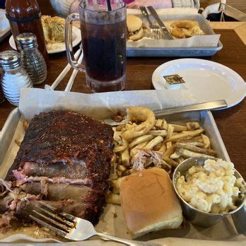 Harvey S Main Street Bbq 129 Photos Amp 140 Reviews Barbeque 304 E Harvey S Main Street Bbq 129 Photos Amp 140 Reviews Barbeque 304 E